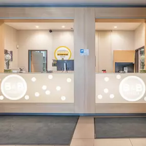 Bild von B&B HOTEL Stuttgart-Bad Cannstatt