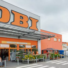 OBI Markt-Eingang Schwandorf