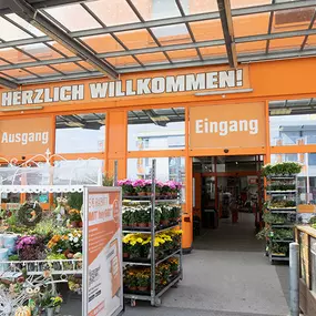 OBI Markt-Eingang Winnenden