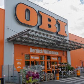 OBI Markt-Eingang Berlin-Lichtenberg