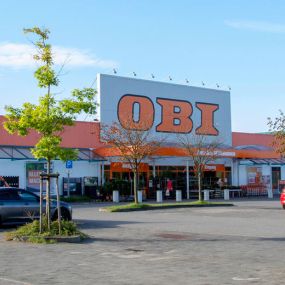 OBI Parkplatz Neubrandenburg Süd