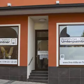 Bild von Bestattungs-Institut Unterpaintner