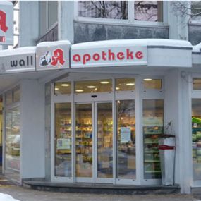 Aussenansicht der Wall-Apotheke