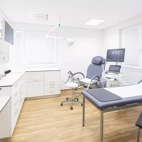 Bild von Frauenarztpraxis Dr. med. Henric Peper mit Fachärztin Katja Rode (angestellt)