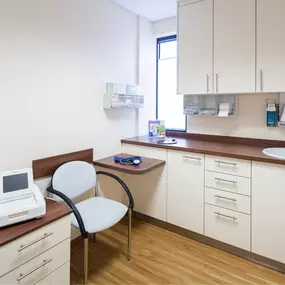 Bild von Frauenarztpraxis Dr. med. Henric Peper mit Fachärztin Katja Rode (angestellt)