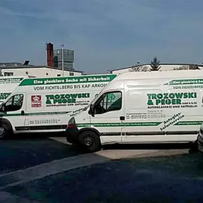 Bild von Autoglaserei Trozowski & Peger GmbH & Co. KG Servicepoint b. Reifen-Pöschl