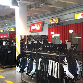 Bild von POLO Motorrad Store Jüchen Lagerverkauf