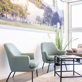 Zahnarzt Mülheim - Dr. Strickhausen | Wartezimmer