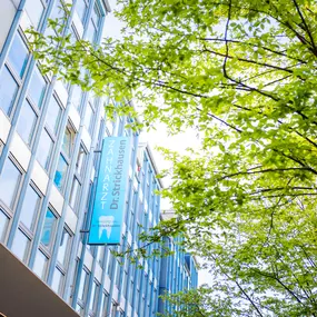 Zahnarzt Mülheim - Dr. Strickhausen | Außenansicht