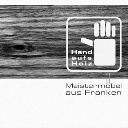 Logo von Hand aufs Holz Christoph Krug Schreinerei