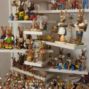 Bild von Kunststube Annett Siegel Schwibbögen Pyramiden Räuchermänner Wendt & Kühn