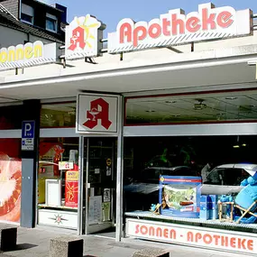 Aussenansicht der Sonnen-Apotheke