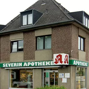 Aussenansicht der Severin-Apotheke