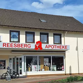 Aussenansicht der Reesberg-Apotheke