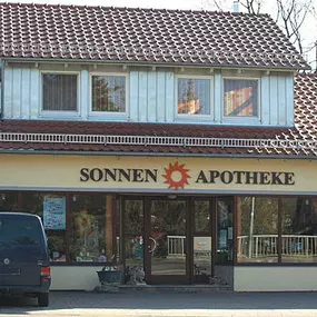 Aussenansicht der Sonnen-Apotheke