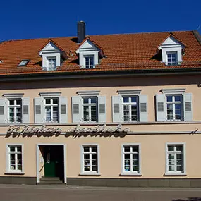 Aussenansicht der St. Urban-Apotheke