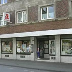 Aussenansicht der Berg- und Hütten-Apotheke