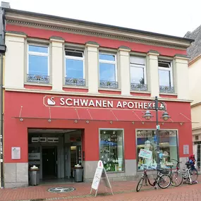 Aussenansicht der Schwanen-Apotheke