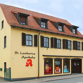 Aussenansicht der St. Lambertus-Apotheke