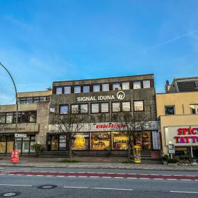 SIGNAL IDUNA Gruppe Behirksdirektion Homfeldt, Krohn & Agenturpartner in Hamburg - Gebäudeansicht - Rahlstedter Bahnhofstr. 39