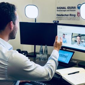 Videoberatung Signal Iduna Versicherung Christoph Runge in Hamburg