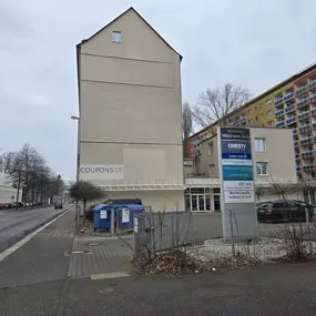 In diesem Haus befinden sich unsere Geschäftsräume in der 6. Etage mit Aufzug