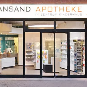 Aussenansicht der Kristiansand Apotheke im Zentrum Kinderhaus e.K.