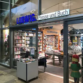 Buchhandlung Ludwig, Alexanderplatz Haupthalle