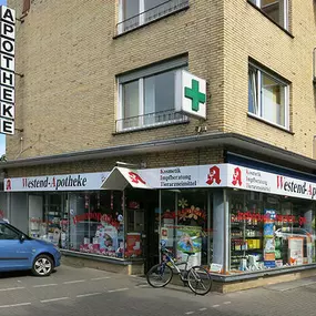 Aussenansicht der Westend-Apotheke