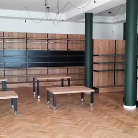 Holzschränke Hermann Ladenbau Tegometall Service Center München