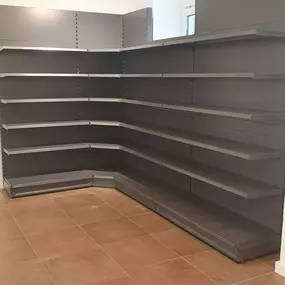 Eckregal Hermann Ladenbau Tegometall Service Center München