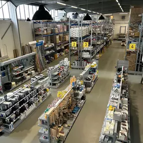 Standortbild Innenraum Lager MEGA eG Plauen, Großhandel für Maler, Bodenleger und Stuckateure
