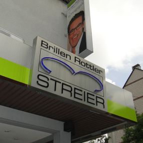 Bild von ROTTLER Streier Brillen + Kontaktlinsen in Hilden