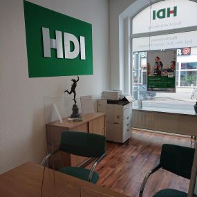 HDI Hauptvertretung Lennart Thiemann - Innenansicht Büro