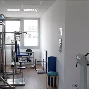 Fitnessgeräte -  Sport-Reha-Zentrum Mauerer in München Berg am Laim