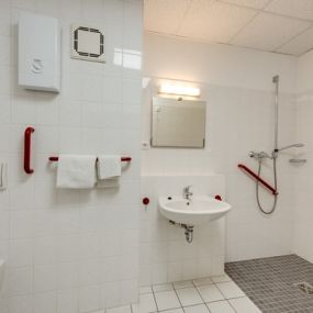 Ein Beispiel-Appartement mit Pflegebad