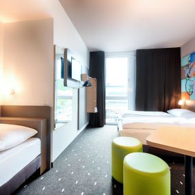 Bild von B&B HOTEL Stuttgart-Neckarhafen