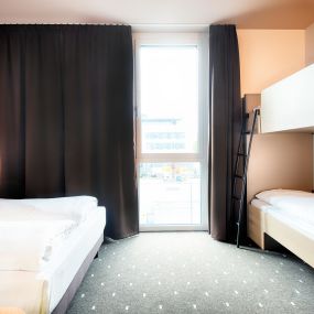 Bild von B&B HOTEL Stuttgart-Neckarhafen