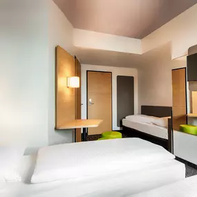 Bild von B&B HOTEL Stuttgart-Neckarhafen