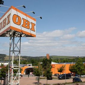 OBI Parkplatz Sangerhausen