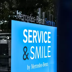 Bild von Mercedes-Benz Werkstatt SERVICE & SMILE