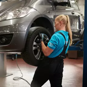 Bild von Mercedes-Benz Werkstatt SERVICE & SMILE