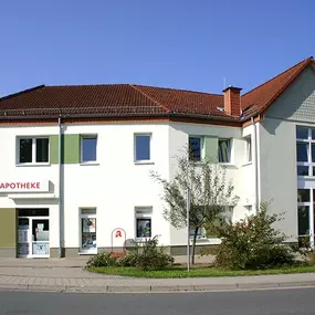 Aussenansicht der Adler-Apotheke