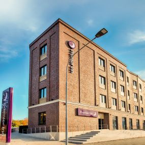 Premier Inn Luebeck City Stadtgraben hotel exterior