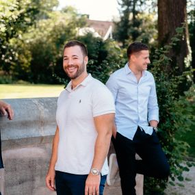 Teamfoto - AXA Versicherung Matthias Auschra in Feucht - Kfz Versicherung in Feucht