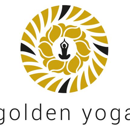 Logo van golden yoga