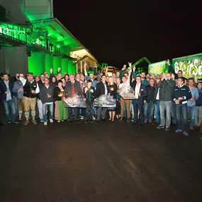 Breitsamer Halle Gruppenbild - Breitsamer Entsorgung Recycling GmbH München