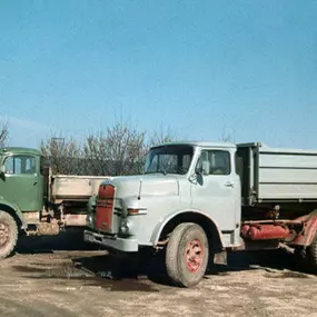 Wertstoffsortierung  ENDE 1960ER-JAHRE - Entsorgung Recycling GmbH München Aufräumen Müll Recycling