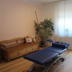 Behandlungsraum - Physiotherapie & Osteopathie - Hartmut Meyer - München - Nymphenburg
