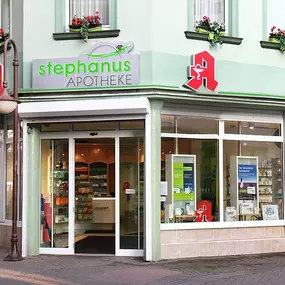 Aussenansicht der Stephanus-Apotheke